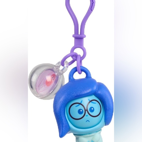 Inside Out 2 Fidget Figure Keychains - Sadness - BNIB 🥺 - Picture 6 of 6